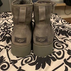 Gray Kristin Ugg Boot